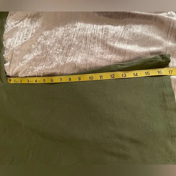 H&M Long Sleeve Ribbed T-Shirt Olive Green Size Small - Picture 10 of 11